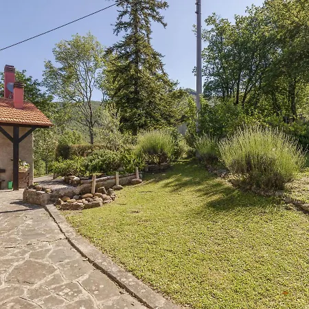 Lovely Holiday In With Garden * Varese Ligure