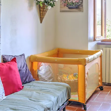 Lovely Holiday In With Garden Vakantiehuis